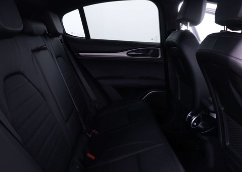 Alfa Romeo Stelvio 2.0 Stelvio Sprint TB AWD Auto 4WD 5dr 43