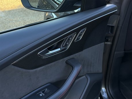 Audi Q8 RS TFSI QUATTRO VORSPRUNG MHEV 69