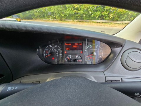 Iveco Daily 35S13V Camper comversion 12