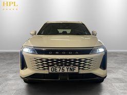 OMODA 9 1.5T SHS 34.46kWh Noble SUV 5dr Petrol Plug-in Hybrid DHT3 4WD Euro 6 (s/s)