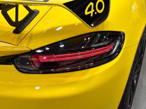 Porsche 718 Cayman 4.0 GT4 Coupe 2dr Petrol PDK Euro 6 (s/s) (420 ps) 36