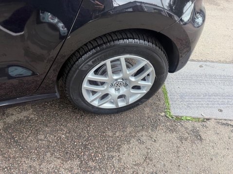 Volkswagen Polo 1.2 S Euro 5 5dr 21
