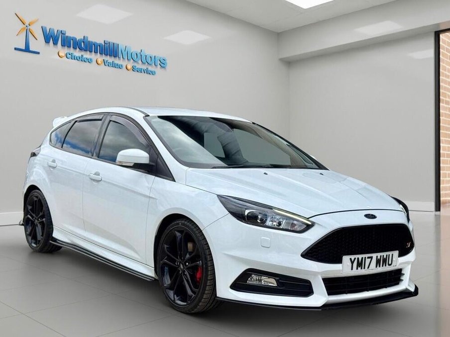 2017 Ford Focus exterior view