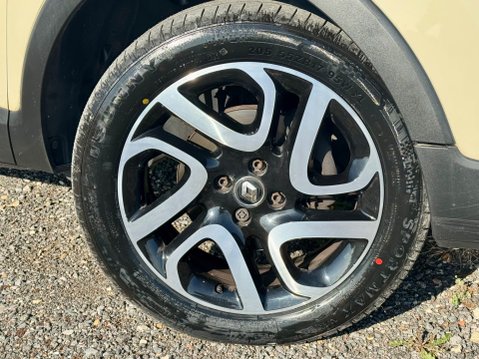 Renault Captur DYNAMIQUE S NAV TCE 42