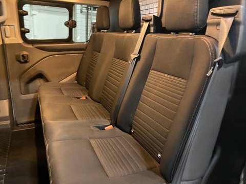 Ford Transit Custom 320 LIMITED DCIV ECOBLUE 19