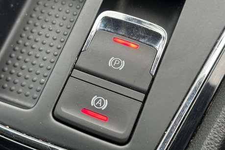 SEAT Leon 2.0 TDI FR Hatchback 5dr Diesel Manual Euro 6 (s/s) (150 ps) 35