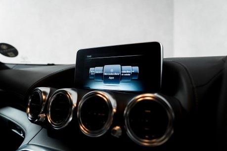Mercedes-Benz Amg GT PREMIUM. MERCEDES WARRANTY. FULL MSH. DESIGNO PAINT. BURMESTER. PANO ROOF. 41