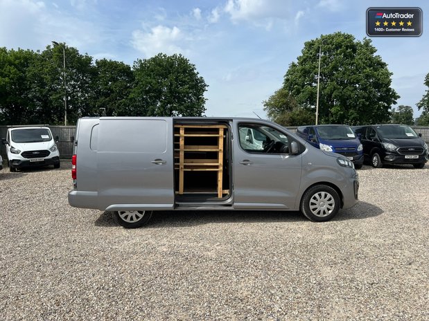 Vauxhall Vivaro LWB L2H1 Low Roof Sportive 2700 Air Con Sensors EURO 6 NO VAT 9