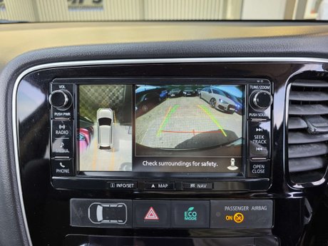 Mitsubishi Outlander 2.0h 12kWh GX4h SUV 5dr Petrol Plug-in Hybrid CVT 4WD Euro 6 (s/s) (200 ps) 10