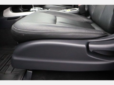 Nissan Navara 2.3 Navara Tekna dCi Auto 4WD 5dr 39
