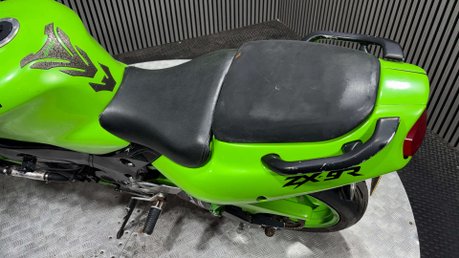 Kawasaki ZX 1995 44K PROJECT SPORTS BIKE SPARES OR REPAIR 900CC 22