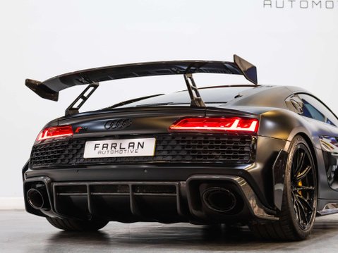 Audi R8 5.2 FSI V10 Coupe 2dr Petrol S Tronic Euro 6 (s/s) (540 ps) 37
