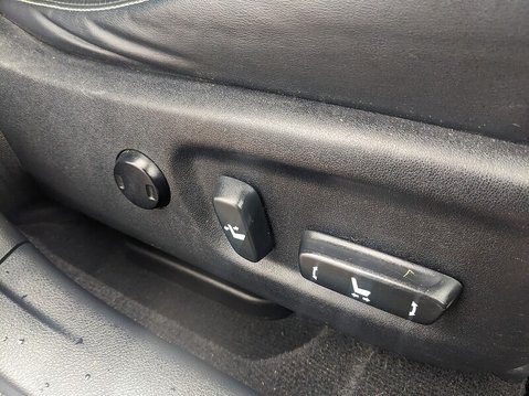 Lexus CT 200H F SPORT 23