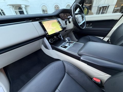 Land Rover Range Rover 3.0 P440e 38.2kWh SE Auto 4WD Euro 6 (s/s) 5dr 58