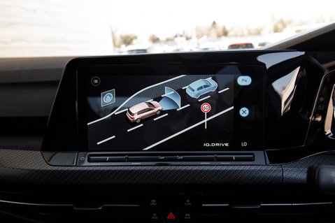 Volkswagen Golf R-LINE TSI 34