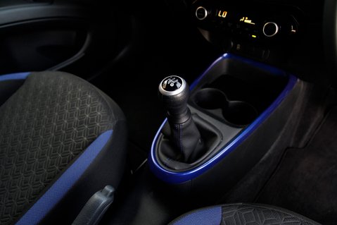 Toyota Aygo X VVT-I EDGE 31