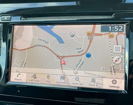 Nissan Qashqai 1.3 Qashqai N-Connecta DiG-T 5dr 35