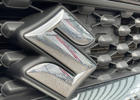 Suzuki Swift SZ-T DUALJET MHEV 4