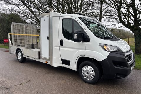 Peugeot Boxer 165ps BlueHDi 335 Drop & Go Low Floor Traffic Management - Toolbox 5