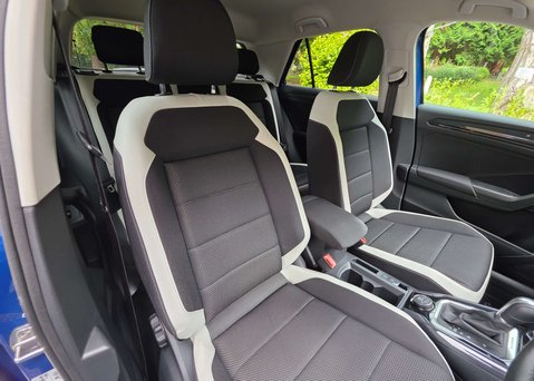 Volkswagen T-Roc 2.0 T-Roc SEL TSi 4Motion Semi-Auto 4WD 5dr 38