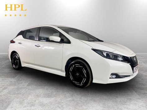 Nissan LEAF 39kWh Acenta Hatchback 5dr Electric Auto (150 ps) Air Con - Bluetooth