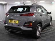 Hyundai KONA SE 11