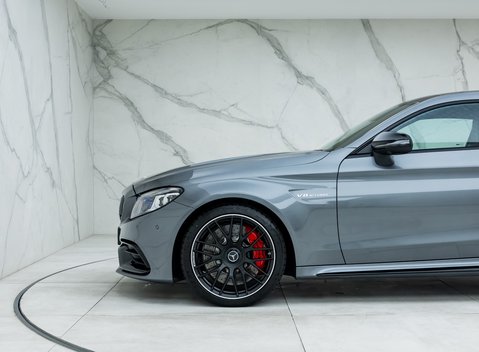 Mercedes-Benz C Class AMG C 63 S Night Edition 34