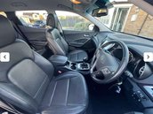 Hyundai SANTA FE 2.2 Santa Fe Premium Blue Drive CRDi 4WD 5dr 4