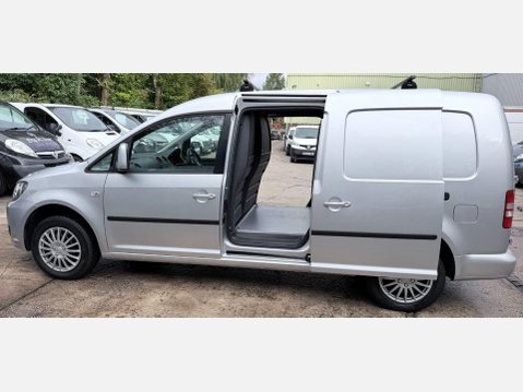 Volkswagen Caddy Maxi 1.6 TDi C20 Maxi Trendline Panel Van 5dr Diesel Manual FWD (152 g/km, 101 b 21