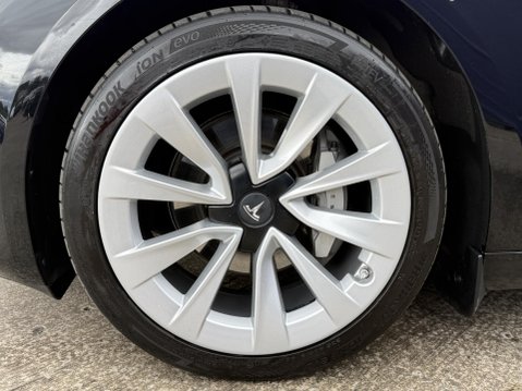 Tesla Model 3 (Dual Motor) Long Range Saloon 4dr Electric Auto 4WDE (346 ps) 17