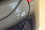Volvo V40 2.0 T5 R-Design Pro Hatchback 5dr Petrol Auto Euro 6 (s/s) (245 ps) 73