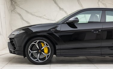 Lamborghini Urus S 50