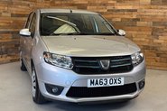Dacia Sandero 1.5 dCi Laureate Hatchback 5dr Diesel Manual Euro 5 (90 ps) 32