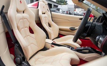 Ferrari 488 Spider 14