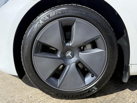 Tesla Model 3 Saloon 4dr Electric Auto RWD (241 bhp) 17