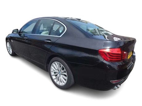 BMW 5 Series 3.0 530d Luxury Saloon 4dr Diesel Auto Euro 6 (s/s) (258 ps) 4