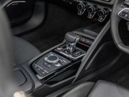 Audi R8 5.2 FSI V10 Spyder 2dr Petrol S Tronic quattro Euro 6 (s/s) (570 ps) 58