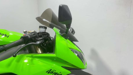 Kawasaki Ninja ZX6R 2009 ONLY 4K MEGA CLEAN 600CC SPORTS BIKE NEW MOT 42