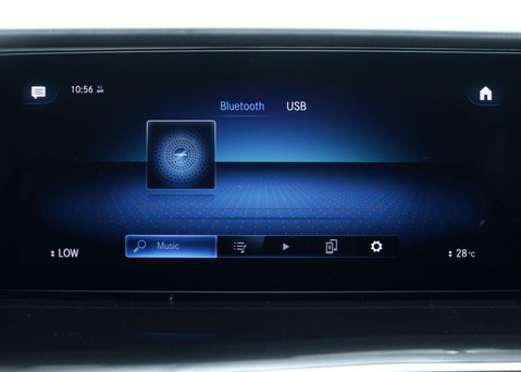Mercedes-Benz EQC EQC 400 80kWh AMG Line (Premium) SUV 5dr Electric Auto 4MATIC (408 ps) 25