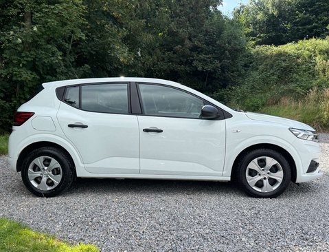 Dacia Sandero 1.0 Sandero Essential SCe 5dr 3