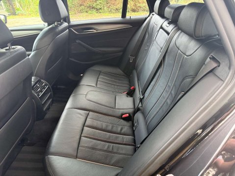BMW 5 Series 2.0 520i M Sport Auto 5dr 35