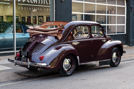 Renault 4 CV Découvrable 3