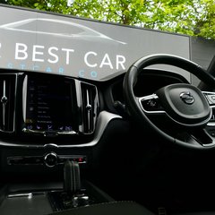 Volvo XC60 2.0 XC60 R-Design B5 MHEV AWD Auto 4WD 5dr 1