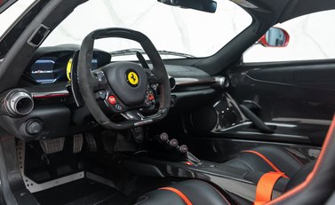 Ferrari LaFerrari 14