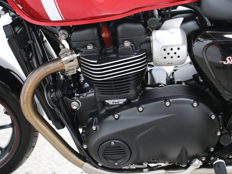 Triumph Street Twin BONNEVILLE STREET TWIN 20