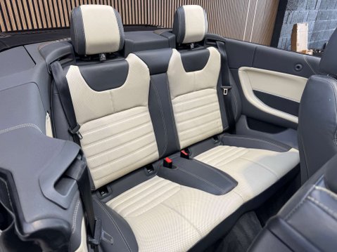 Land Rover Range Rover Evoque 2.0 Range Rover Evoque HSE Dynamic TD4 Auto 4WD 2dr 64