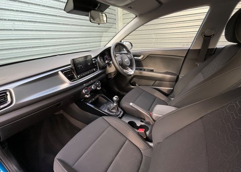 Kia Rio 1.2 DPi 2 11