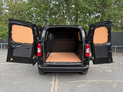 Peugeot Partner BLUEHDI PROFESSIONAL PREMIUM PLUS L1 32