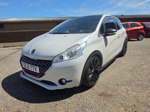 Peugeot 208 1.6 208 GTi 30th e-THP 3dr 5