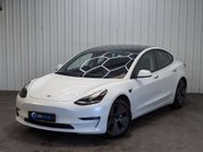 Tesla Model 3 Model 3 Long Range AWD 4WD 4dr 7